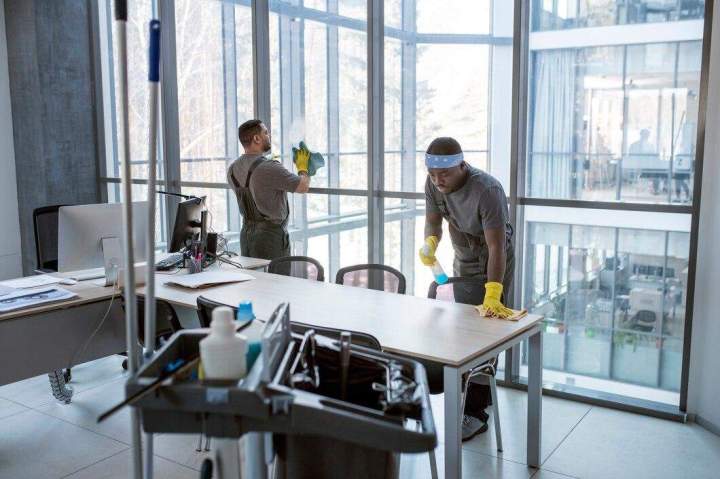 Entretien espace de travail Montréal et les environs